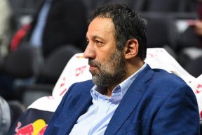 全站APP下载-今晨萨克拉门托国王调整名单以备欧超杯，复出首秀环节打磨，态度坚定，赛程密集仍需轮换的简单介绍