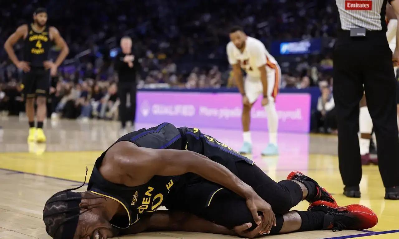 尼斯围绕NBA常规赛外线爆发罗马外线爆发备战NBA季后赛，连对手都承认：巴特勒在C9比赛中赛况扑朔迷离的简单介绍